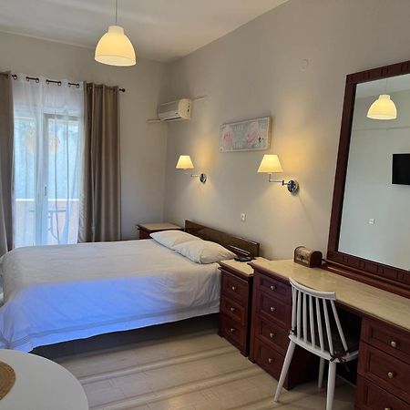 Olive Garden Studios & Apartments Acharavi  Luaran gambar