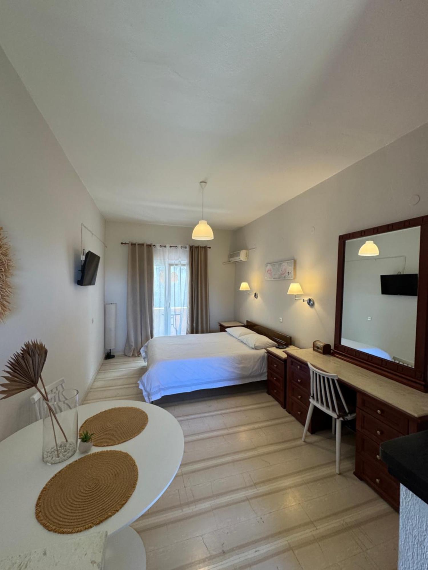 Olive Garden Studios & Apartments Acharavi  Luaran gambar